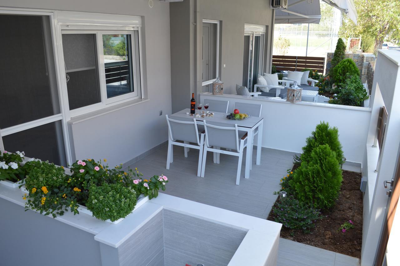 Aqua Luxury Apartment Nea Poteidaia